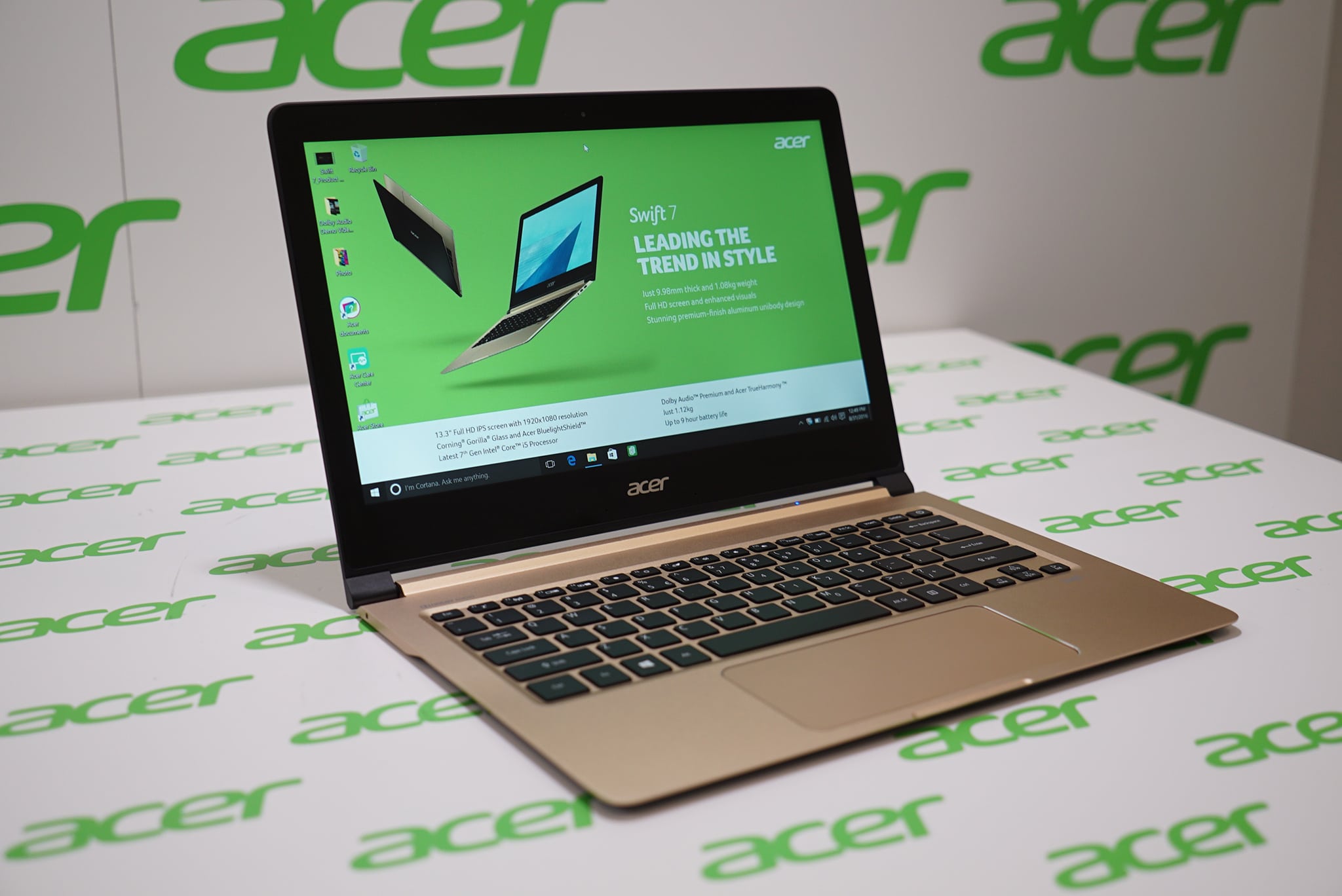 Berygtet Station leder Acer Swift 7 first look - GadgetMatch