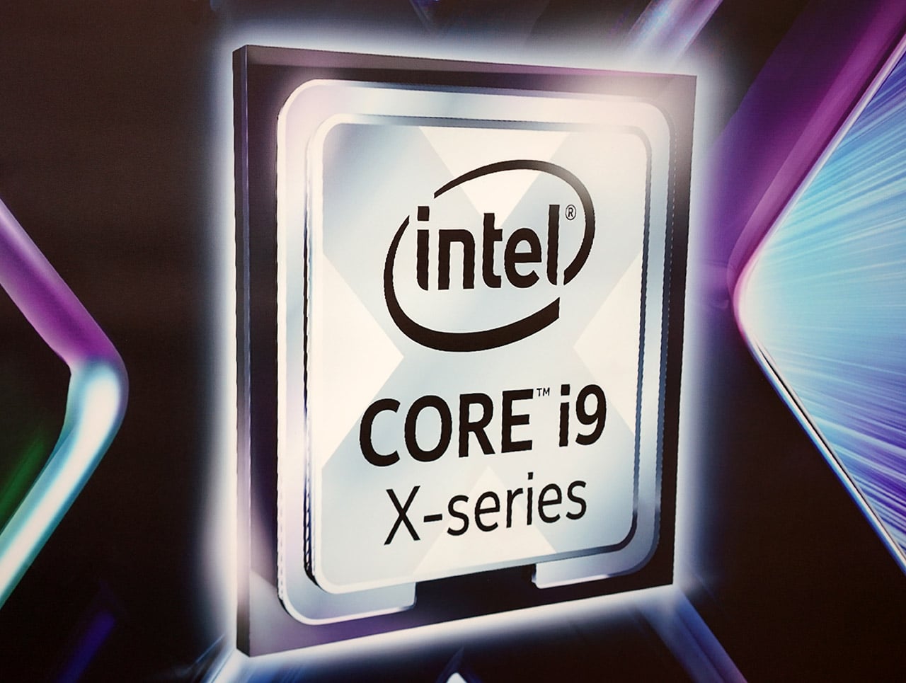 Intel Core i9 leads the high-end Core X series - GadgetMatch