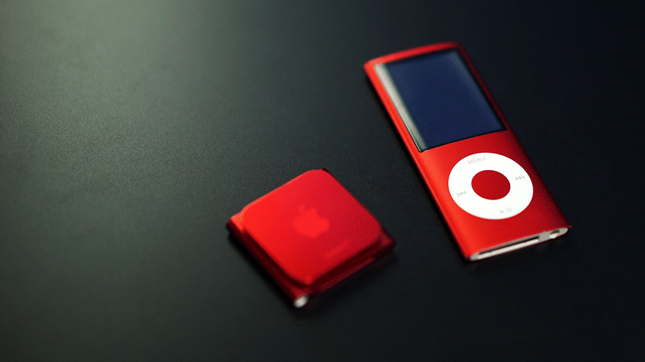 Apple's iPod nano a holiday hit