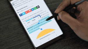 S Pen translation on the Samsung Galaxy Note 8 