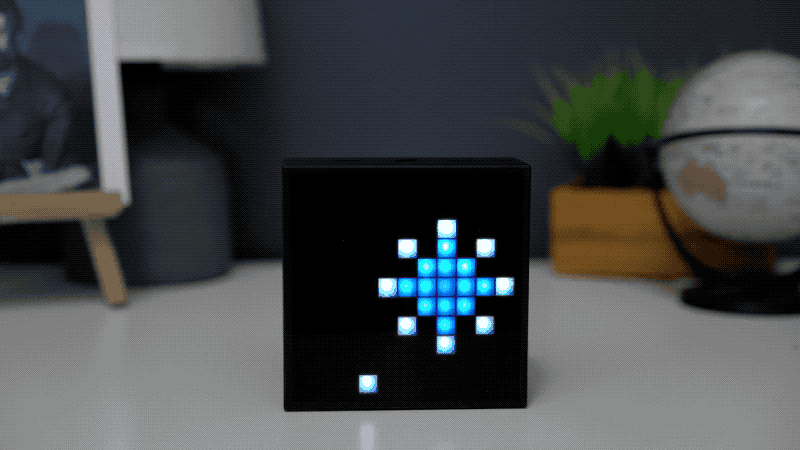 Divoom Timebox mini: LED lamp and speaker in one 