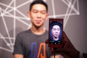 Sony Xperia XZ1 3D face scanning