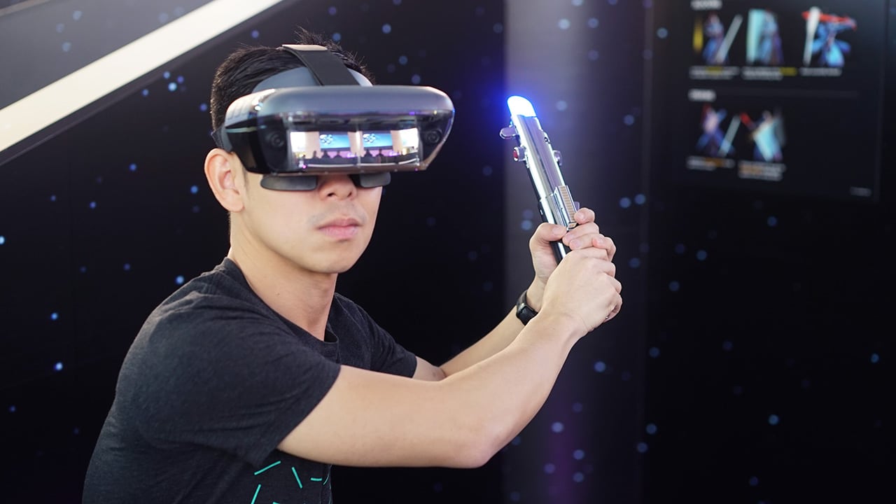 Lenovo introduces Star Wars: Jedi Challenges augmented reality experience -  GadgetMatch