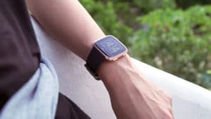 fitbit versa black and rose gold
