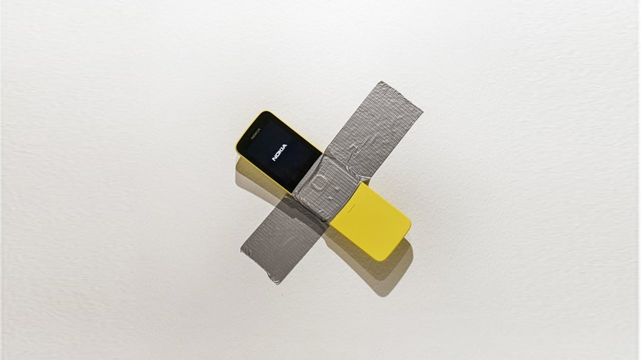 Nokia Embraces The Banana On The Wall Meme Gadgetmatch