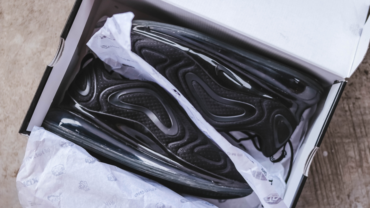 Nike Air Max 720 ''Triple Black''(review) - UNBOXING & ON FEET