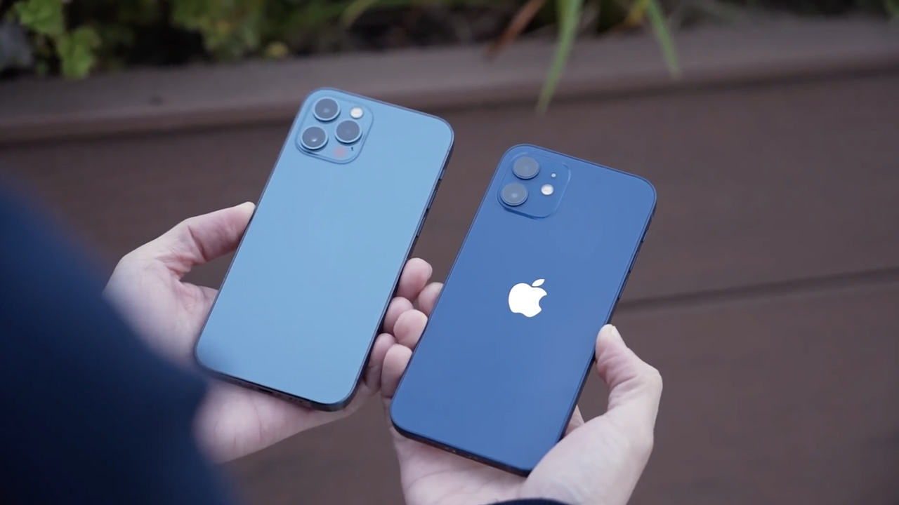 Голубые обои на айфон 13 про макс