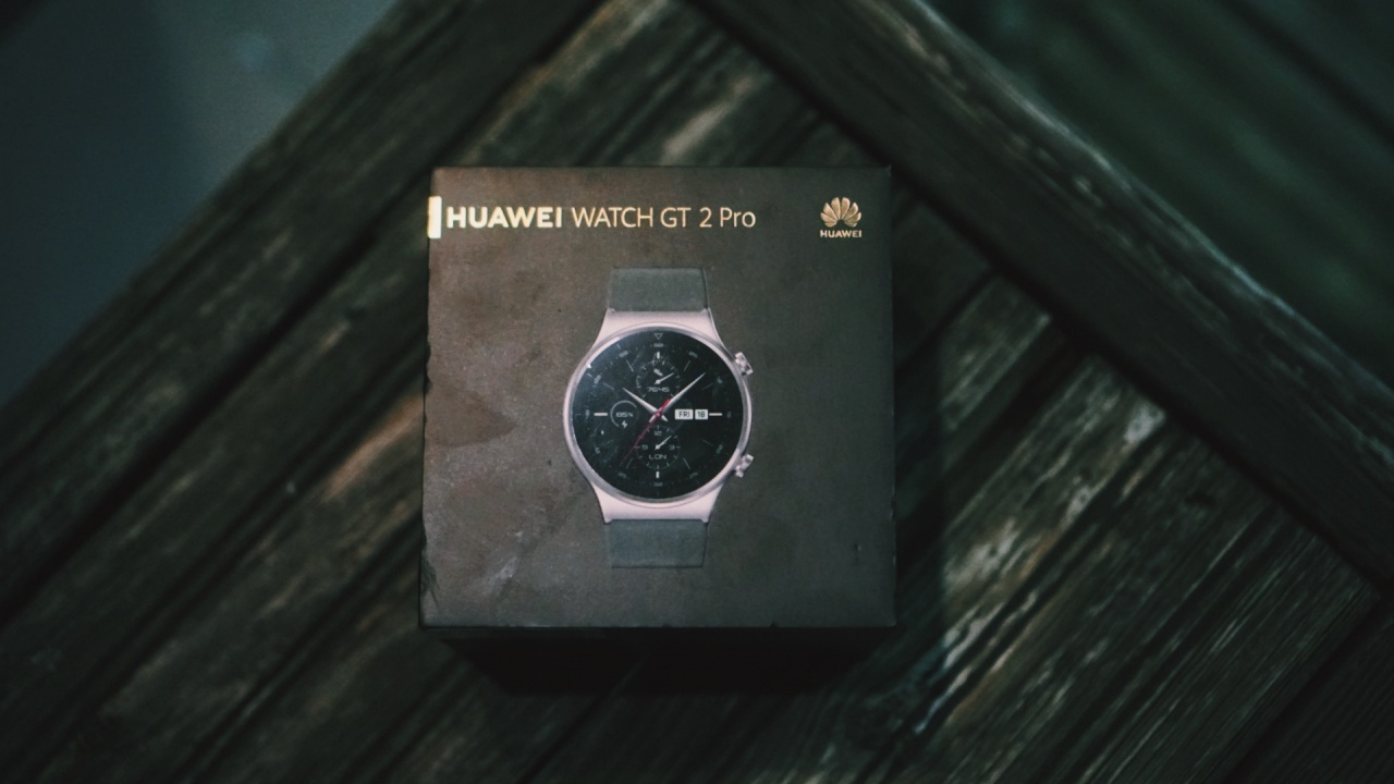 Huawei Watch 4 Pro Titanium Gold Unboxing! 