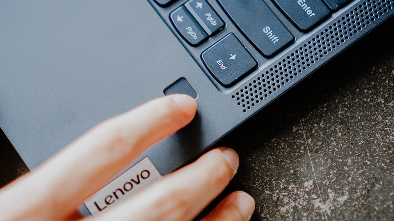 Lenovo Yoga 6: How to balance multiple tasks at work - GadgetMatch