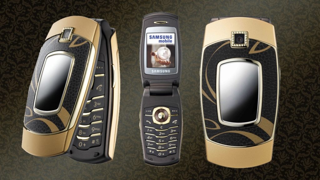 Samsung S Flip Phone Innovation Over The Years Gadgetmatch