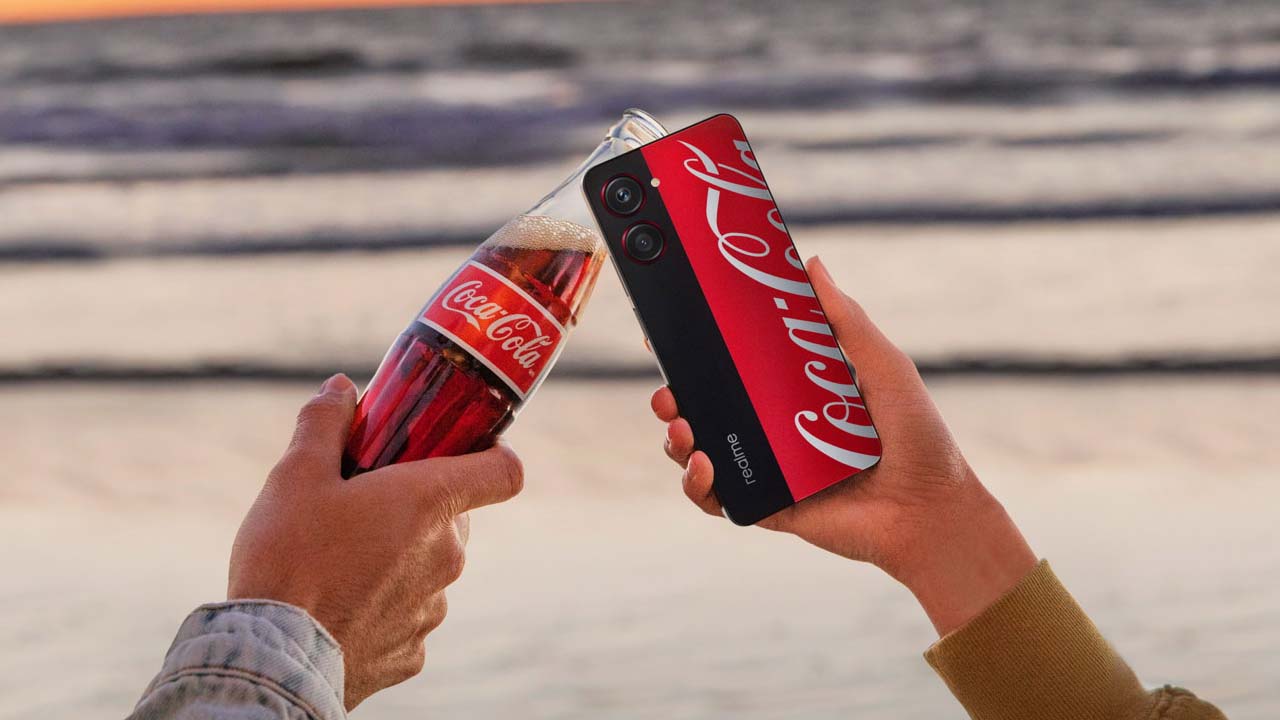 realme presents a Coca-Cola phone - GadgetMatch