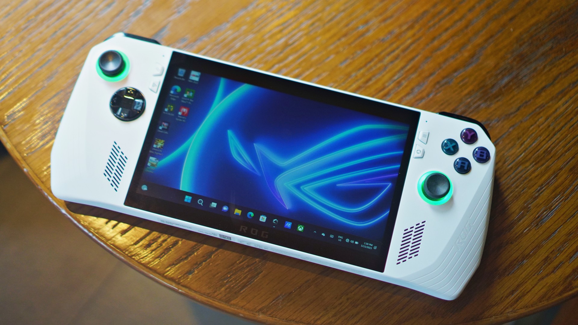 ROG Ally review: Asus' handheld gaming device is good, but not perfect