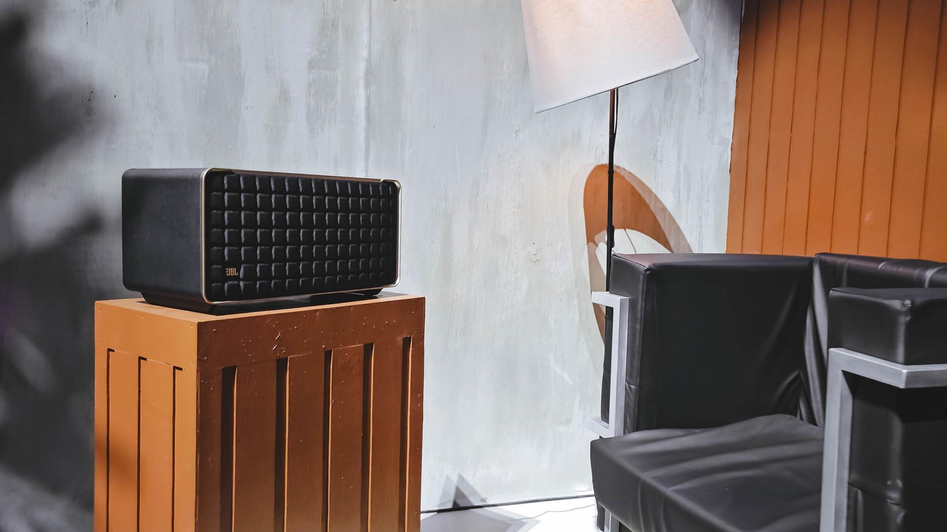 JBL makes '70s nostalgia hit hard with their new Authentics speakers -  GadgetMatch